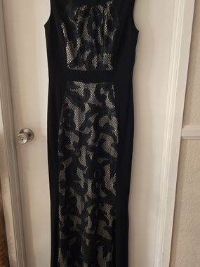 Signature by Sangria Black and Gold Patterned Sheath Dress